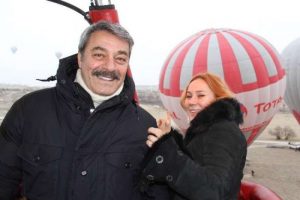Kadir İnanır'ı hi&ccedil; b&ouml;yle g&ouml;rmediniz
