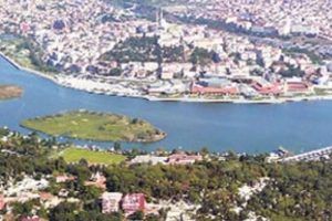 Arsa fiyatları u&ccedil;tu