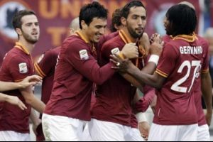 Roma evinde par&ccedil;aladı
