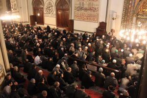 Bursa'da camiler doldu taştı