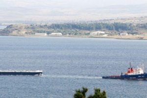 &Ccedil;anakkale Boğazı gemi trafiğine kapatıldı