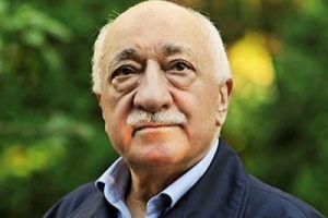 G&uuml;len neden ABD'de kalıyor?