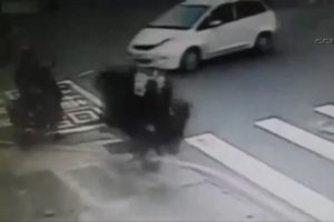 Tayvan'da feci scooter kazası