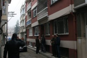 Bursa'da emekli polis memuru evinde &ouml;l&uuml; bulundu