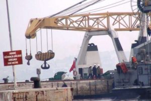 O r&ouml;mork&ouml;r&uuml; kurtarma &ccedil;alışmaları başladı