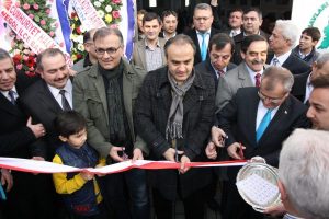 İneg&ouml;l Manavlar Derneği'nin yeni lokali hizmete a&ccedil;ıldı