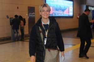 G&uuml;lben de VIP'lendi!