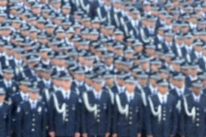 Polisler, g&ouml;revden almalara nasıl bakıyor?