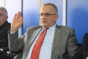 "Bursa'nın ulaşımı toplu taşıma ara&ccedil;ları ile sağlanacaktır"