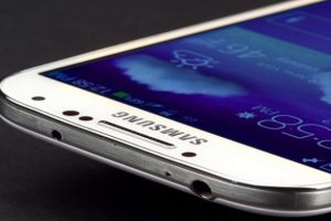 İki farklı Galaxy S5 geliyor