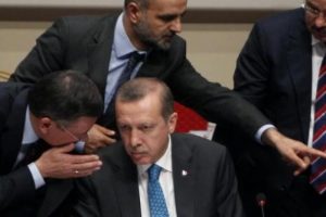 T&uuml;rkiye'deki değerler &ccedil;atışması endişe yaratıyor