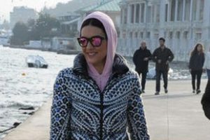 Deniz taksiye tam 300 lira verdi...