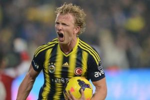 Kuyt'ın talipleri &ccedil;oğalıyor
