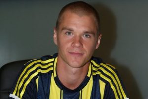 Fenerbah&ccedil;e'den Bursaspor'a Holmen m&uuml;jdesi!
