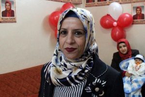 Ev hanımı muhtar adayı oldu!