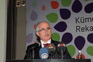Rekabetin yolu k&uuml;melenmeden ge&ccedil;iyor
