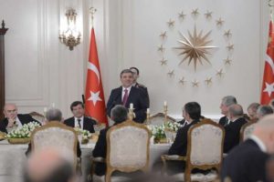 G&uuml;l'den b&uuml;y&uuml;kel&ccedil;ilere diplomasi telkini