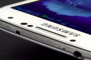 İki farklı Galaxy S5 geliyor