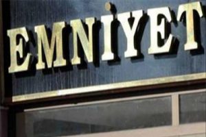 Van Emniyeti'nde g&ouml;revden alma