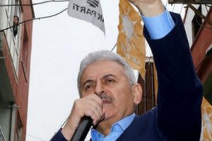 "Arkasında duran namerttir"