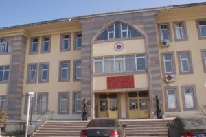 Polis internet kafelerde uyuşturucu aradı