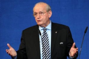 "Bug&uuml;n T&uuml;rk futbolunun bayramıdır"