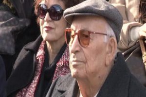 Sanat&ccedil;ılar Parkı'na Nazım Hikmet Anıtı