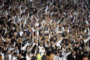 Beşiktaş taraftarı isyanda!