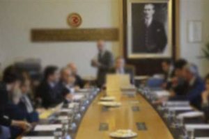 HSYK teklifi Anayasa Komisyonu'na