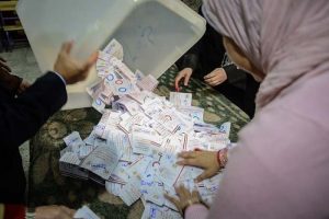 Mısır'daki anayasa referandumu sona erdi