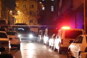 Silahlı kavga: 4 &ouml;l&uuml;