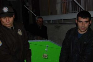 Barışmaya gitti, boğarak &ouml;ld&uuml;rd&uuml;