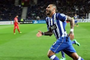Quaresma'dan harika gol!