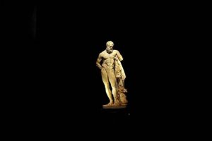 "Yorgun Herakles"i y&uuml;z binlerce kişi ziyaret etti