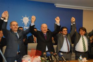 AK Parti Bursa'da g&ouml;vde g&ouml;sterisi