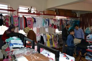 Suriyeli savaş mağduru &ccedil;ocuklara Bursa'dan tam destek