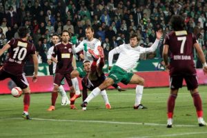 Bursaspor &Ouml;zl&uuml;ce'de İneg&ouml;lspor'u ağırlayacak!