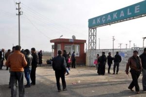 Sınırda Suriyeli akını