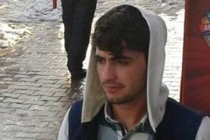 Yarı baygın bulunan gen&ccedil; hayatını kaybetti