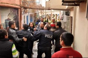 Iraklı m&uuml;lteci canlarından bezdirdi
