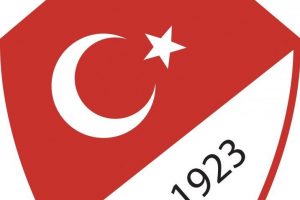 Federasyon'dan taraftara &ccedil;ağrı
