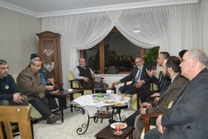 G&ouml;khan Ger&ccedil;ek ev toplantılarında