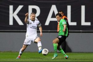 Fenerbah&ccedil;e hızlı başladı