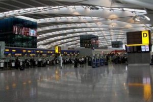 İstanbul yolunda 'ter&ouml;r' g&ouml;zaltısı