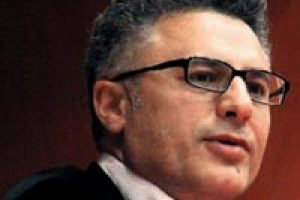 'G&uuml;len,  daha b&uuml;y&uuml;k bir tehdit'