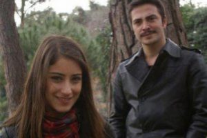 Ahmet Kural ve Hazal Kaya'dan aşk bombası...