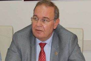Fezlekeleri sordu