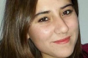 &Uuml;niversiteli kız &ouml;l&uuml;mden d&ouml;nd&uuml;