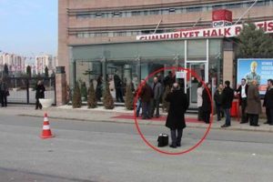 CHP Genel Merkezi &ouml;n&uuml;nde eylem