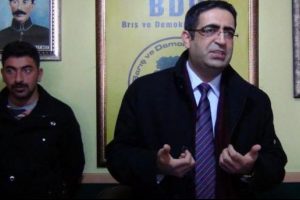 "&Ouml;calan darbe girişimini boşa &ccedil;ıkardı"